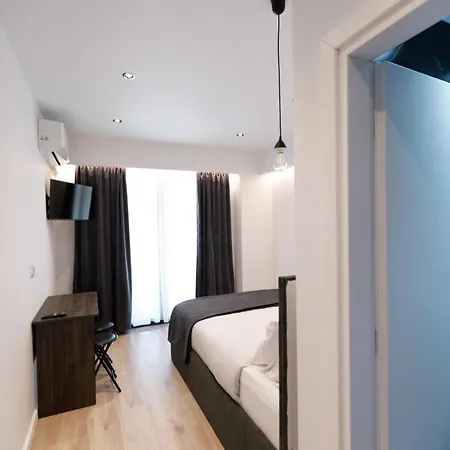 Apartment Silver Stone